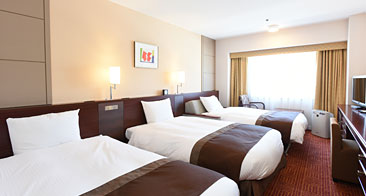 Triple Room